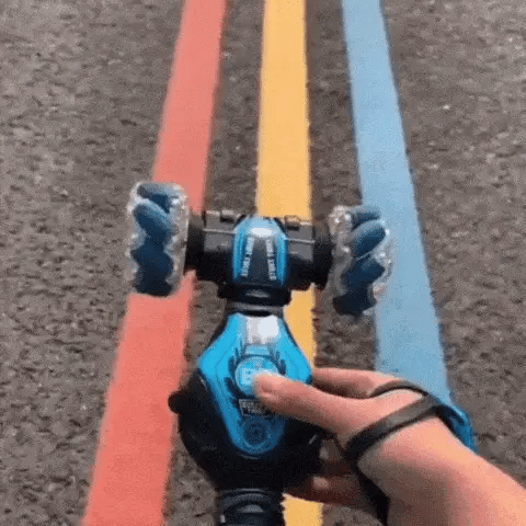 Coche de control remoto, 2.4G 4WD , todos los terrenos de doble cara giratoria controlados a mano, camión RC gesto para niños y niñas con música